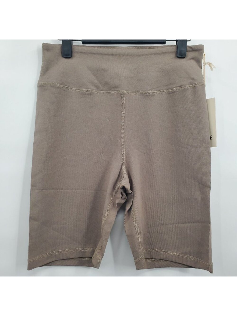 MATE Organic Stretch Biker Short Women Size Large NWT Lounge Everyday Casual
